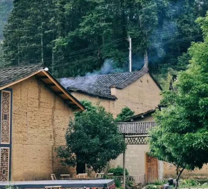 北墘，酒香承古，文化氤氲”​